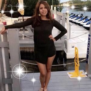 Meet your Posher, Lucia